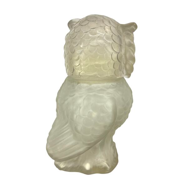 Avon Frosted Glass Snow Owl Bottle Sonnet Powder Sachet Blue Rhinestone Eyes - Picture 2 of 5